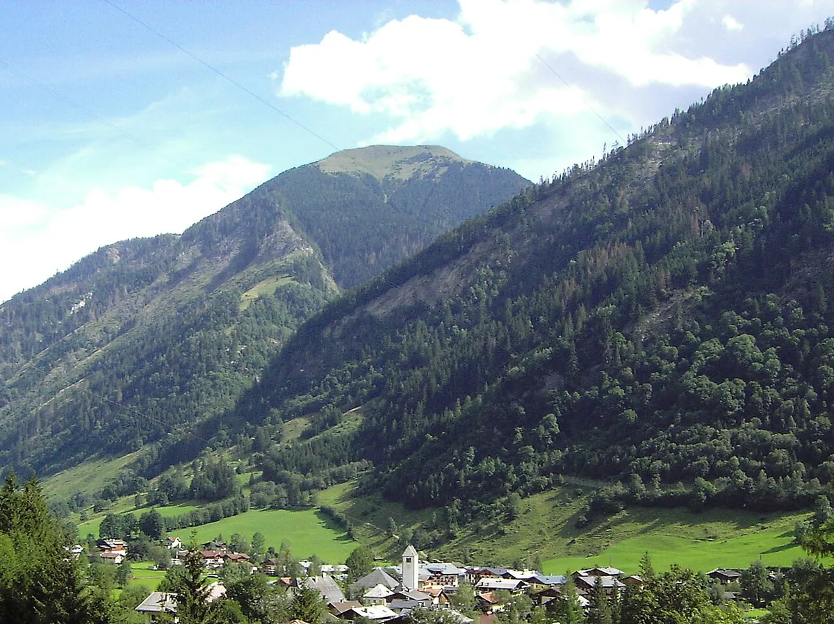 Fusch, Autriche. Photo : Joachim Köhler (CC BY-SA 3.0) ; redimensionnée et convertie en WebP.