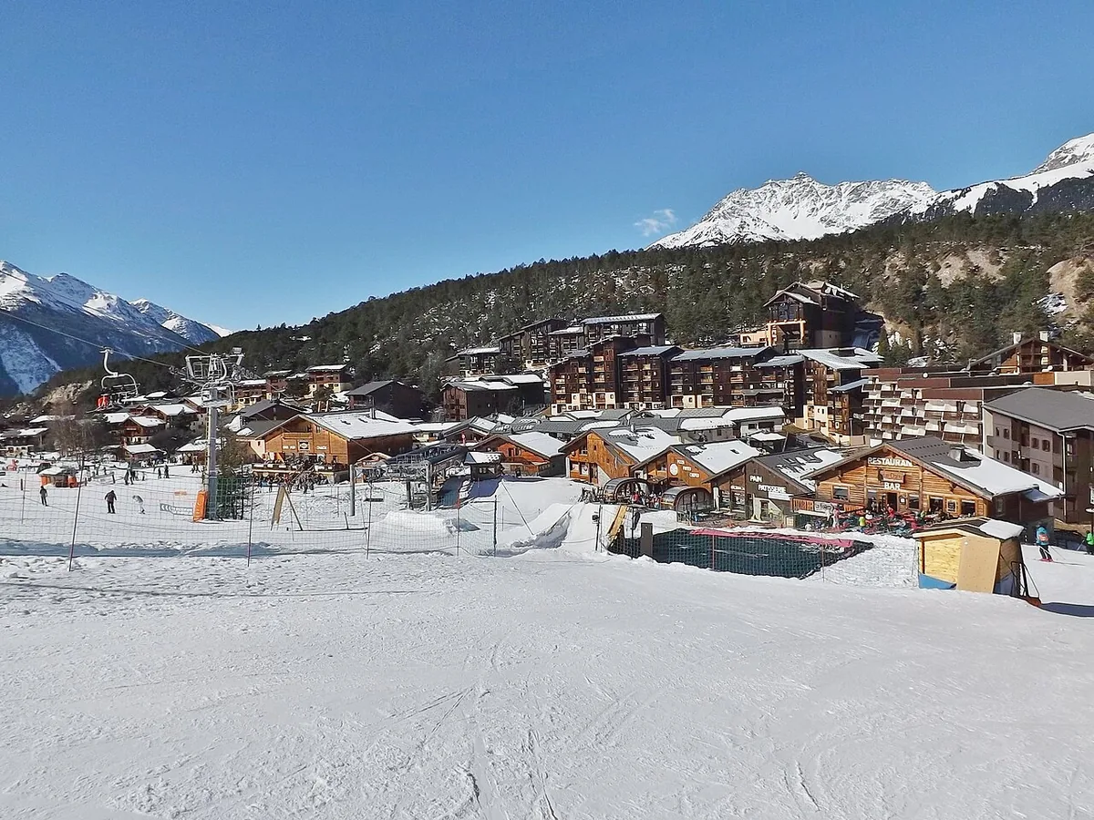 La Norma, France. Photo : Florian Pépellin (CC BY-SA 3.0) ; redimensionnée et convertie en WebP.