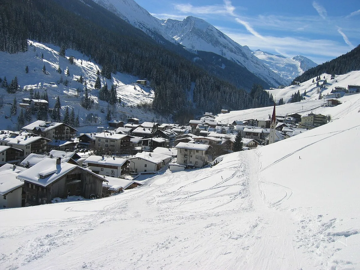 Lanersbach, Autriche. Photo : The original uploader was Laura06 at French Wikipedia . (CC BY-SA 3.0) ; redimensionnée et convertie en WebP.