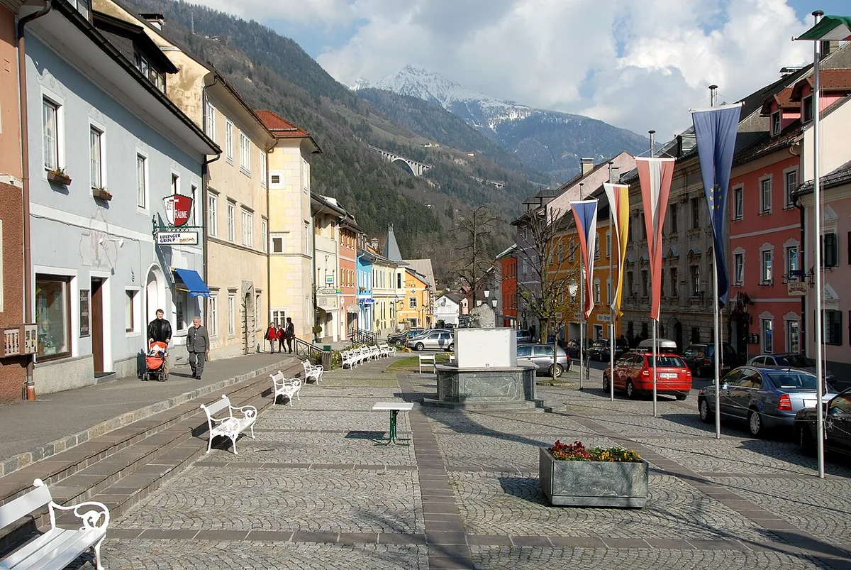 Obervellach, Autriche. Photo : Johann Jaritz (CC BY-SA 3.0) ; redimensionnée et convertie en WebP.